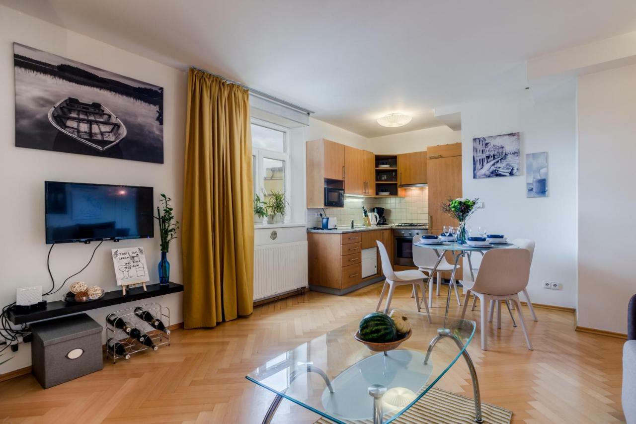 Prague 1 Sunny Apt With Terrace By Michal&Friends エクステリア 写真